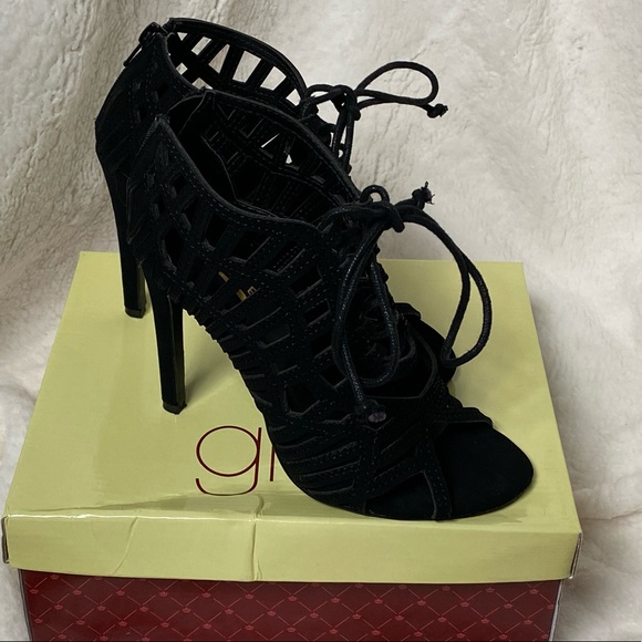 Glaze “Charlie” black bootie heels - Picture 3 of 6